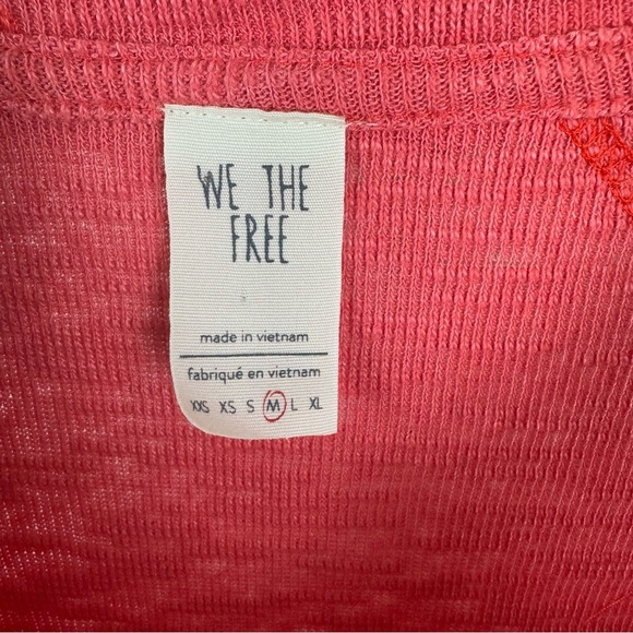 Free People We The Free Don't Forget Me Oversized Pullover Coral Top Size Medium - Picture 2 of 7